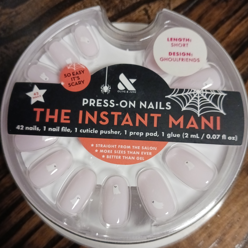 Olive & June Instant Mani Press-On Nails, Ghoulfriends